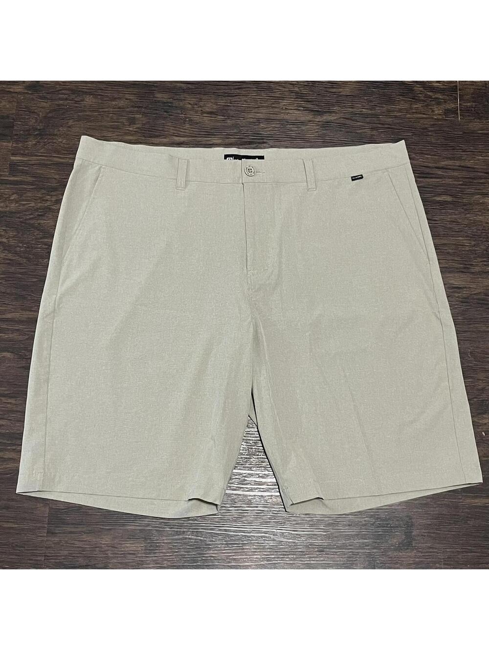 Travis Mathew Mens Beige Golf Performance Shorts Size 42
